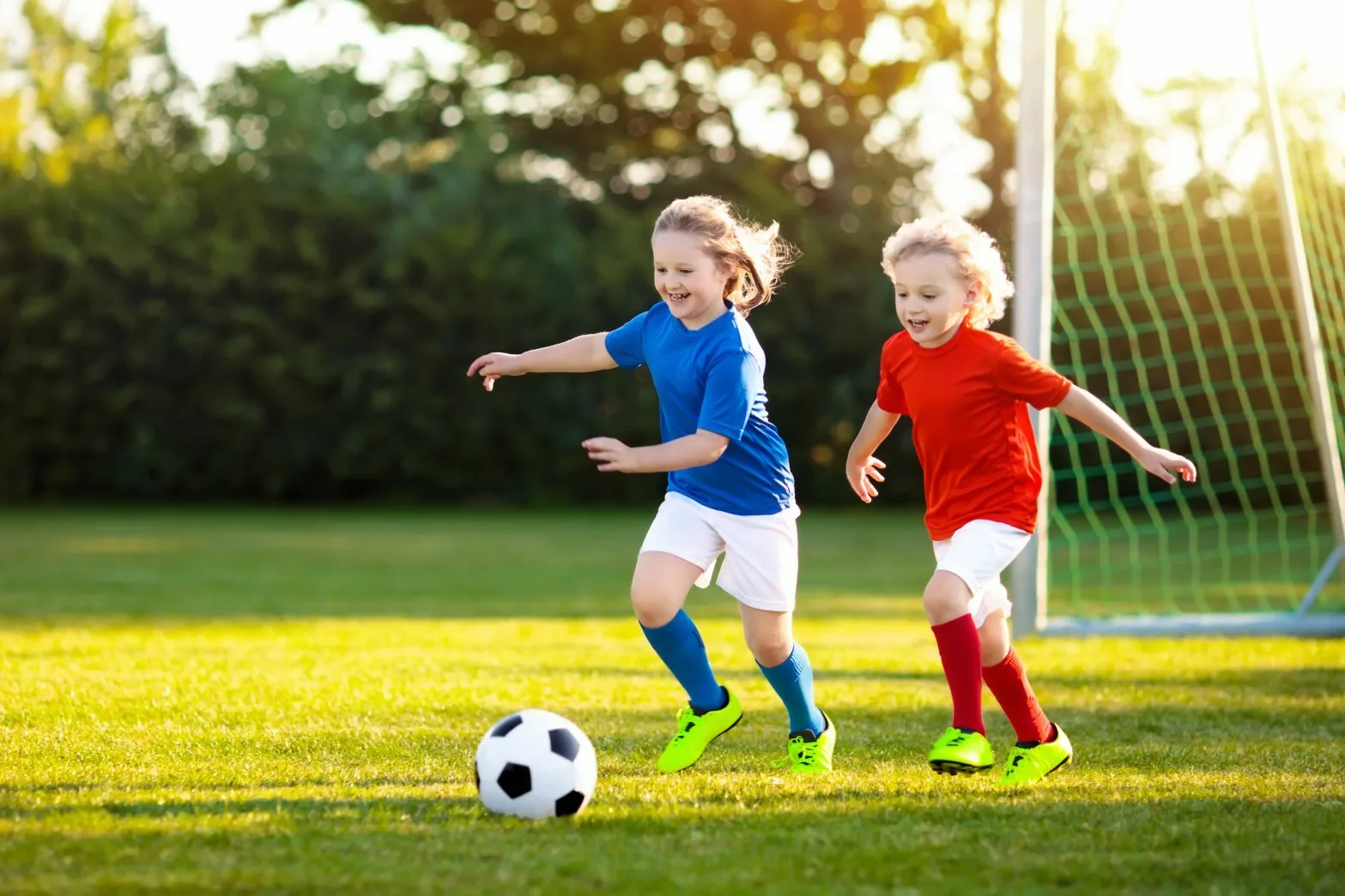Social Benefits of Youth Sports for Kids: Building Confidence and Life Skills